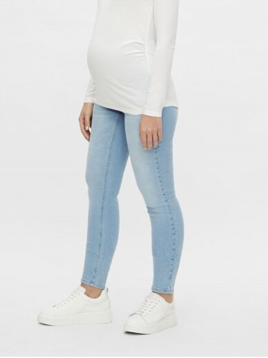 Mlsavanna slim fit maternity jeans by Mama;licious (light blue) 2