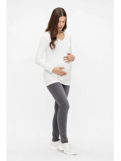 MLLOLA slim grey jeans by Mama;licious (Grey Denim) 1